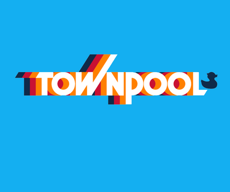 Townpool Retro Maggie Blue Hoodie Sweatshirt (Blue, White)